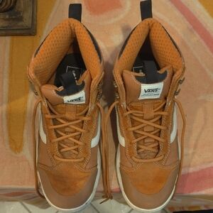Vans Men's Tan and White Sneakers